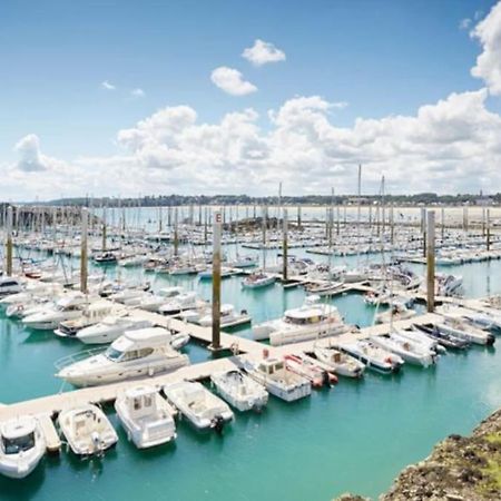 50M De La Plage: Studio Au Coeur Du Centre ! Apartment Saint-Cast-le-Guildo Luaran gambar